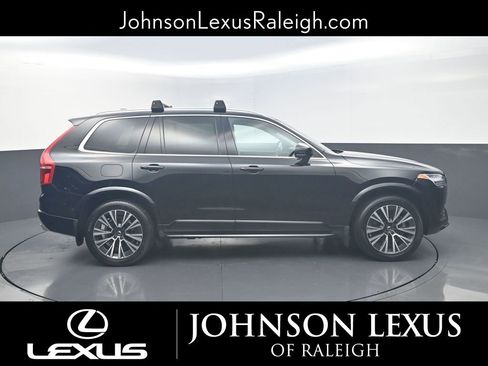 Used 2021 Volvo XC90 T6 Momentum w/ Advanced Package image 6