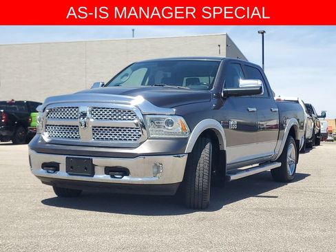 Used 2015 RAM 1500 Laramie AWD/4WD image 4