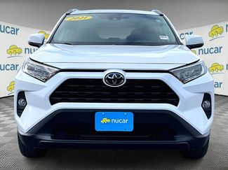 Used 2021 Toyota RAV4 XLE video 2