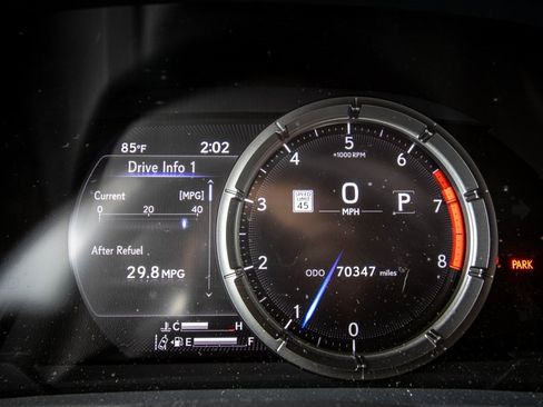 Used 2019 Lexus UX 200 F Sport image 34