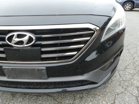Used 2015 Hyundai Sonata Sport 2.0T w/ Option Group 07 FWD image 3