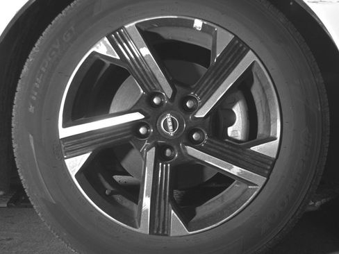 Used 2025 Nissan Sentra SV FWD image 13