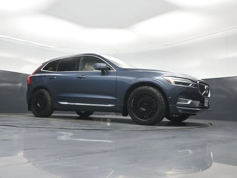 Used 2019 Volvo XC60 T6 Inscription w/ Protection Package Premier AWD/4WD image 2