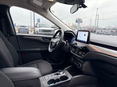 Used 2023 Ford Escape Active image 11