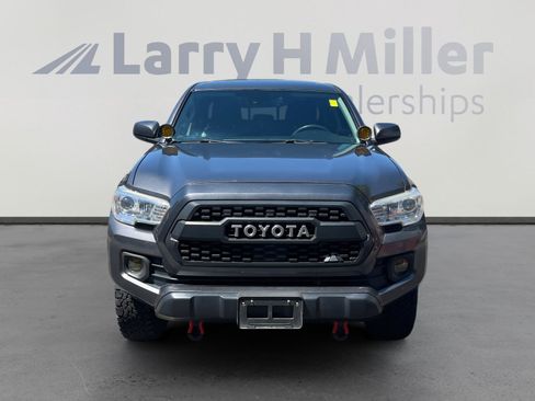 Used 2018 Toyota Tacoma SR w/ SR Convenience Package RWD image 8