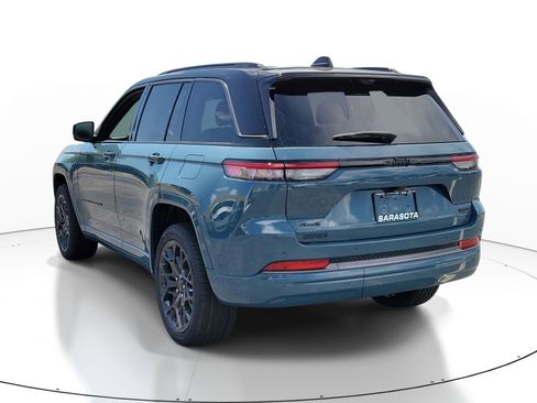 New 2026 Jeep Grand Cherokee Summit AWD/4WD image 4