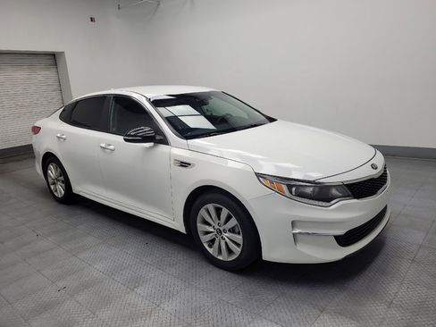Used 2017 Kia Optima LX w/ Option Group 014 image 11