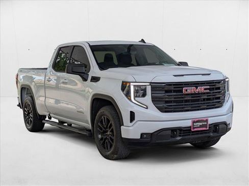 Used 2023 GMC Sierra 1500 Elevation image 3