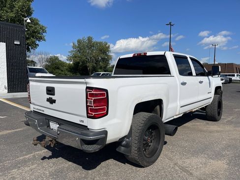 Used 2015 Chevrolet Silverado 2500 LTZ w/ Duramax Plus Package image 5