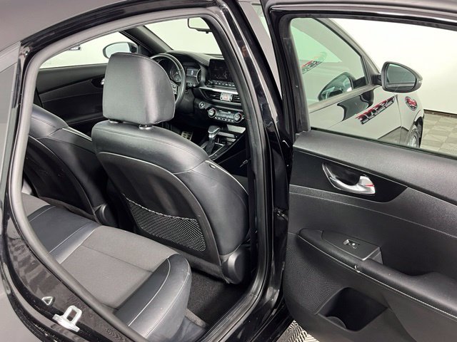 Used 2022 Kia Forte GT-Line w/ GT-Line Premium Package FWD image 28