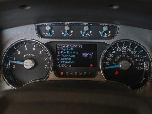 Used 2013 Ford F150 Platinum image 21