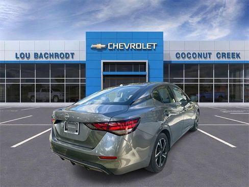 Used 2024 Nissan Sentra SV image 8