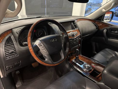 Used 2017 INFINITI QX80 4WD w/ Deluxe Technology Package image 17