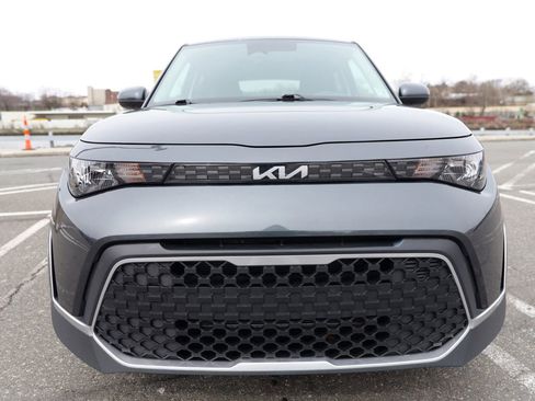 Used 2024 Kia Soul LX w/ Option Group 015 image 2