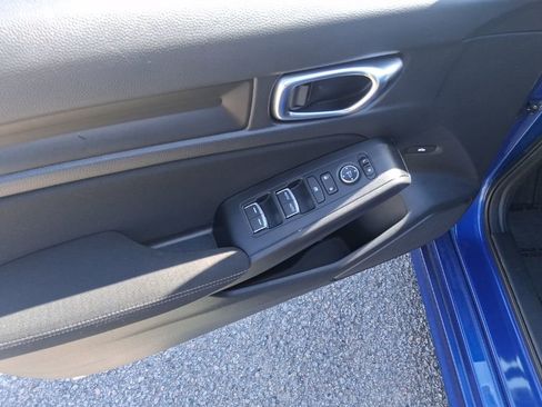 Used 2024 Honda Civic Sport image 11