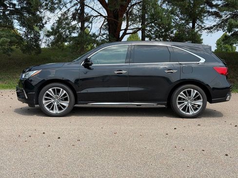 Used 2017 Acura MDX SH-AWD w/ Technology Package image 2