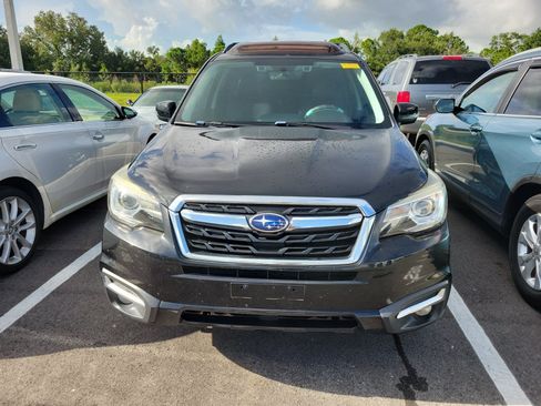 Used 2017 Subaru Forester 2.5i Touring AWD/4WD image 3