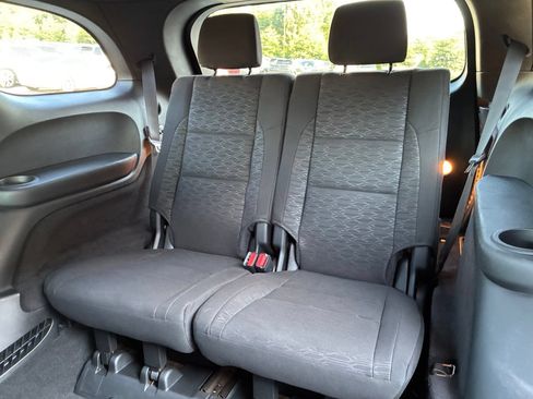 Used 2023 Dodge Durango SXT AWD/4WD image 17