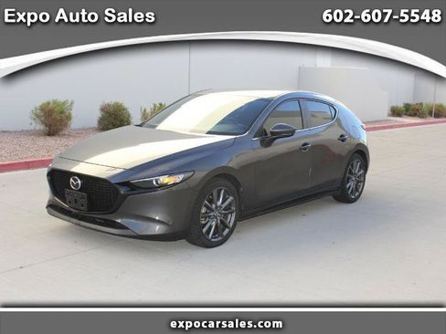Used 2023 MAZDA MAZDA3 s FWD image 1