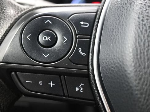 Used 2019 Toyota Camry LE FWD image 23