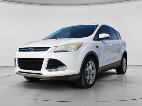 Used 2013 Ford Escape SEL FWD image 2