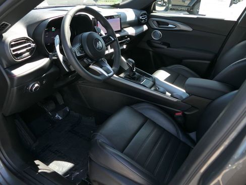 Used 2024 Dodge Hornet R/T Plus image 9