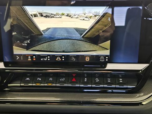 New 2026 Chevrolet Silverado 1500 ZR2 w/ LPO, Dark Essentials Package AWD/4WD image 18