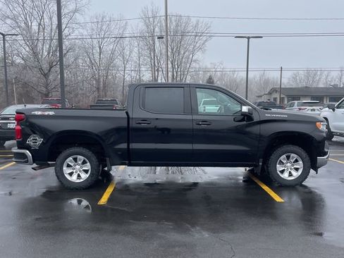 Used 2022 Chevrolet Silverado 1500 LT image 14