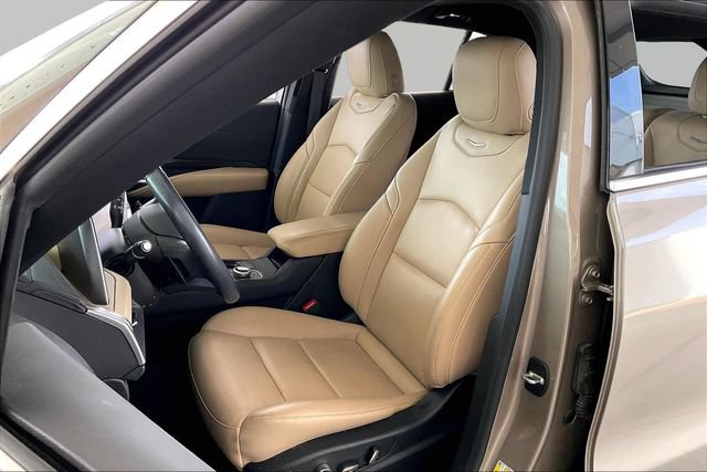 Certified 2024 Cadillac XT4 Premium Luxury FWD image 15