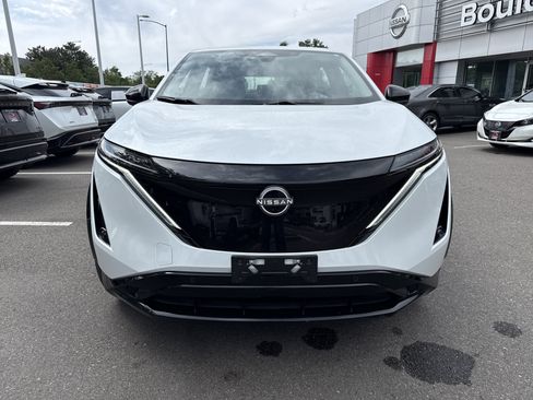 Certified 2024 Nissan Ariya AWD image 2