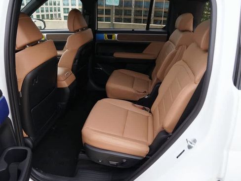New 2026 Hyundai Santa Fe Limited FWD image 24