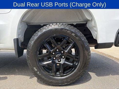Certified 2023 Chevrolet Silverado 1500 Custom Trail Boss w/ LPO, Dark Essentials Package AWD/4WD image 14