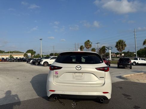 Used 2024 MAZDA CX-5 AWD 2.5 S w/ Preferred Package image 3
