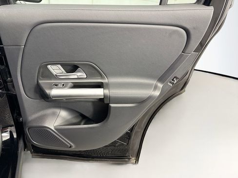 Certified 2025 Mercedes-Benz GLA 250 image 25