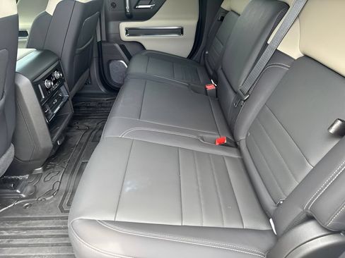 New 2026 GMC Hummer EV 4x4 Crew Cab image 24