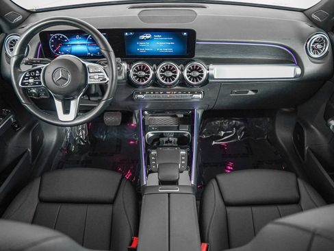 Certified 2023 Mercedes-Benz EQB 300 4MATIC image 9