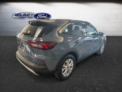Used 2023 Ford Escape Active AWD/4WD image 5