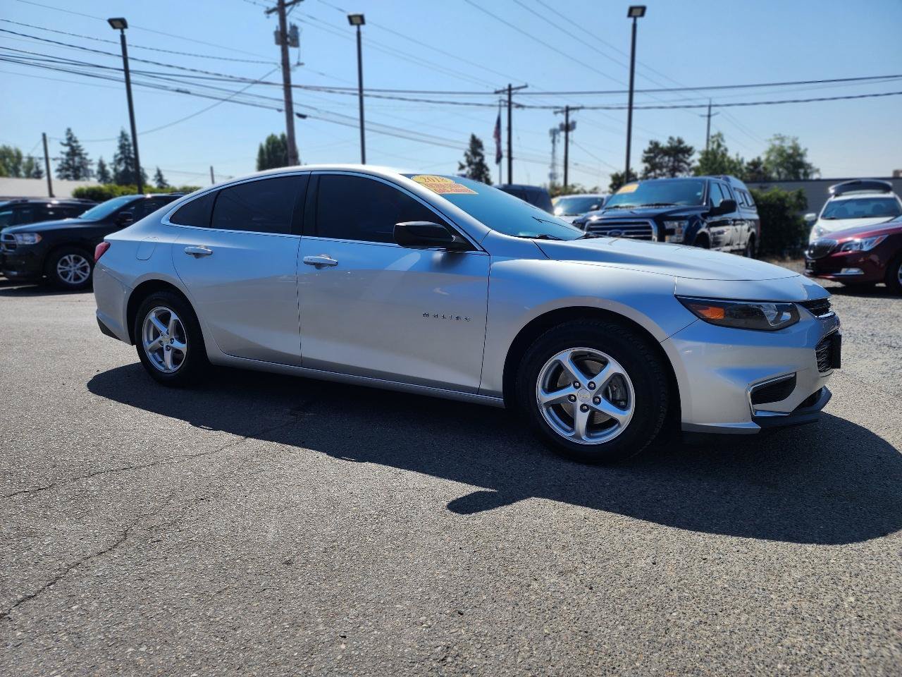Used 2018 Chevrolet Malibu LS FWD image 4