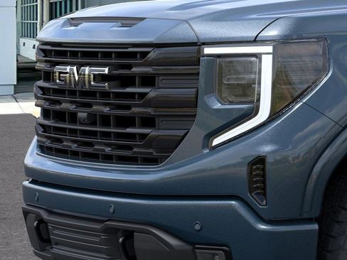 New 2026 GMC Sierra 1500 Elevation image 13