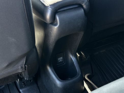 Certified 2022 Honda HR-V Sport image 26
