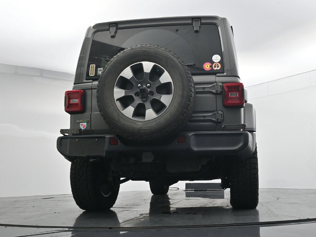 Used 2021 Jeep Wrangler Unlimited Sahara AWD/4WD image 21