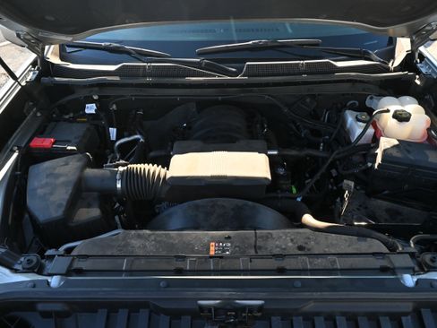 Used 2024 Chevrolet Silverado 2500 LTZ w/ LTZ Convenience Package image 25