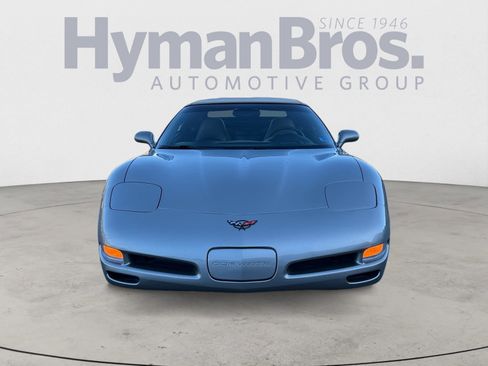 Used 2001 Chevrolet Corvette Convertible w/ Preferred Equipment Group2 image 8