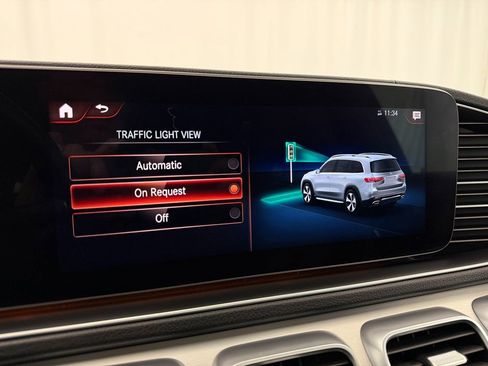 Used 2020 Mercedes-Benz GLS 450 4MATIC image 33