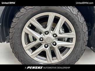 Used 2015 Lexus LX 570 4WD video 2