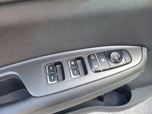 Used 2016 Kia Optima LX image 16