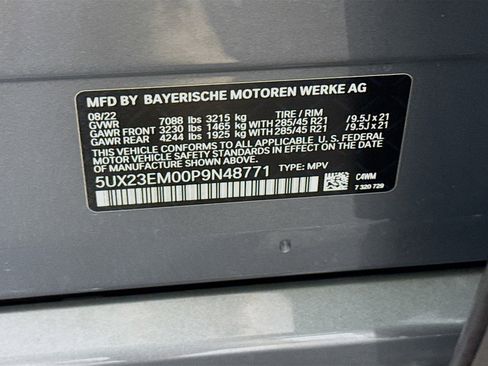 Used 2023 BMW X7 xDrive40i w/ Premium Package image 40