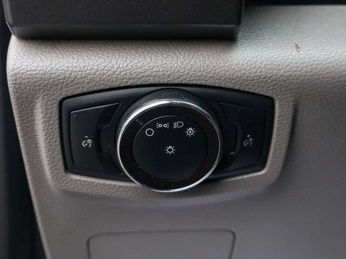 Used 2019 Ford F350 XLT AWD/4WD image 15
