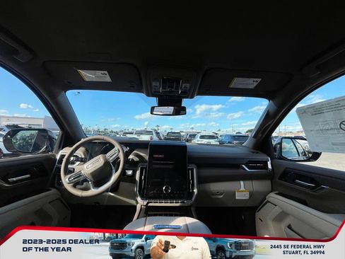 New 2026 GMC Yukon XL Denali image 16