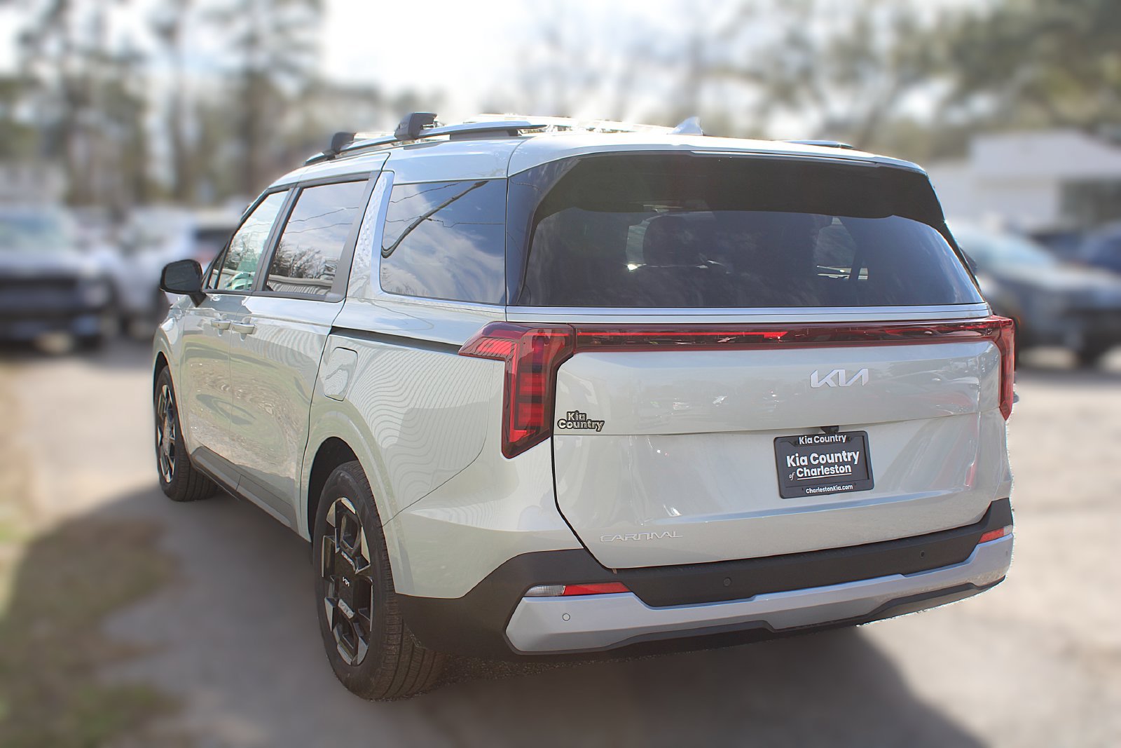New 2026 Kia Carnival EX FWD image 15